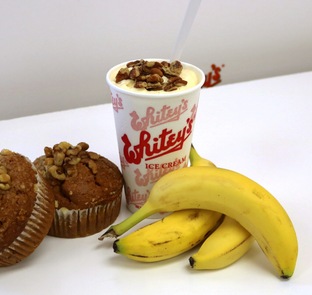 banana nut muffin